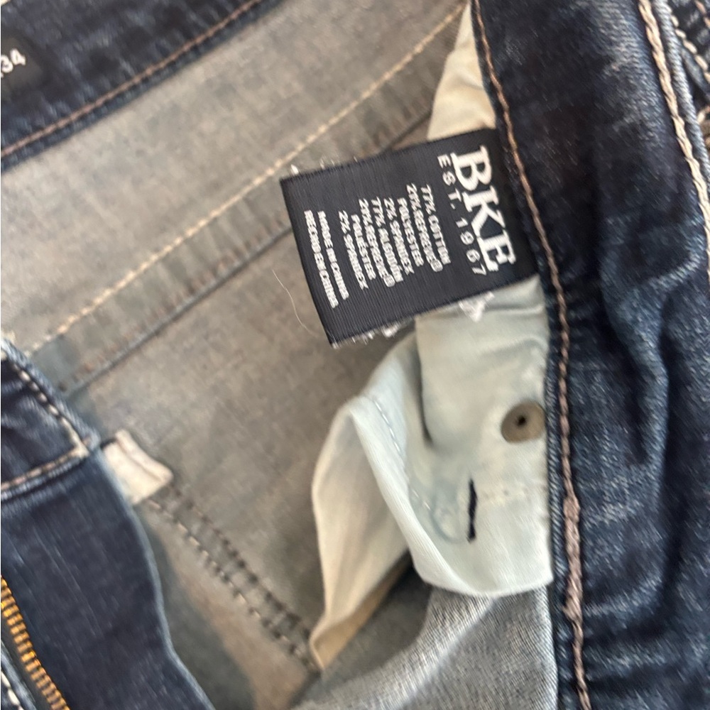 BKE Tyler Jeans- 38x34 - Picture 3 of 10